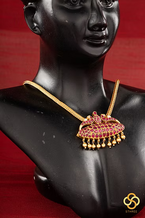 925 Silver - Thayathu Pendant - Kemp Red